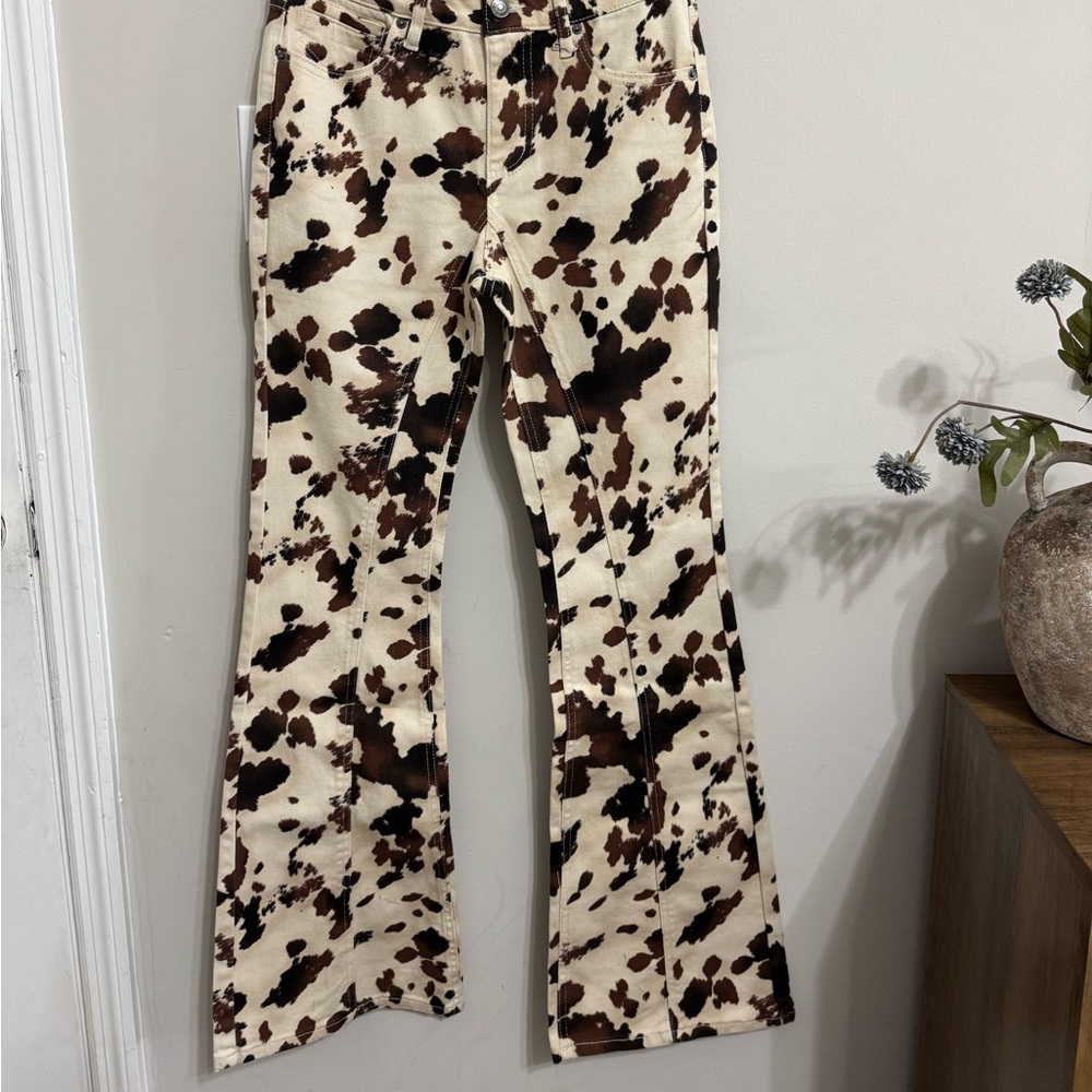 NWT Forever 21 Cow Print Flared Denim Jeans Accent Brown Beige Western
